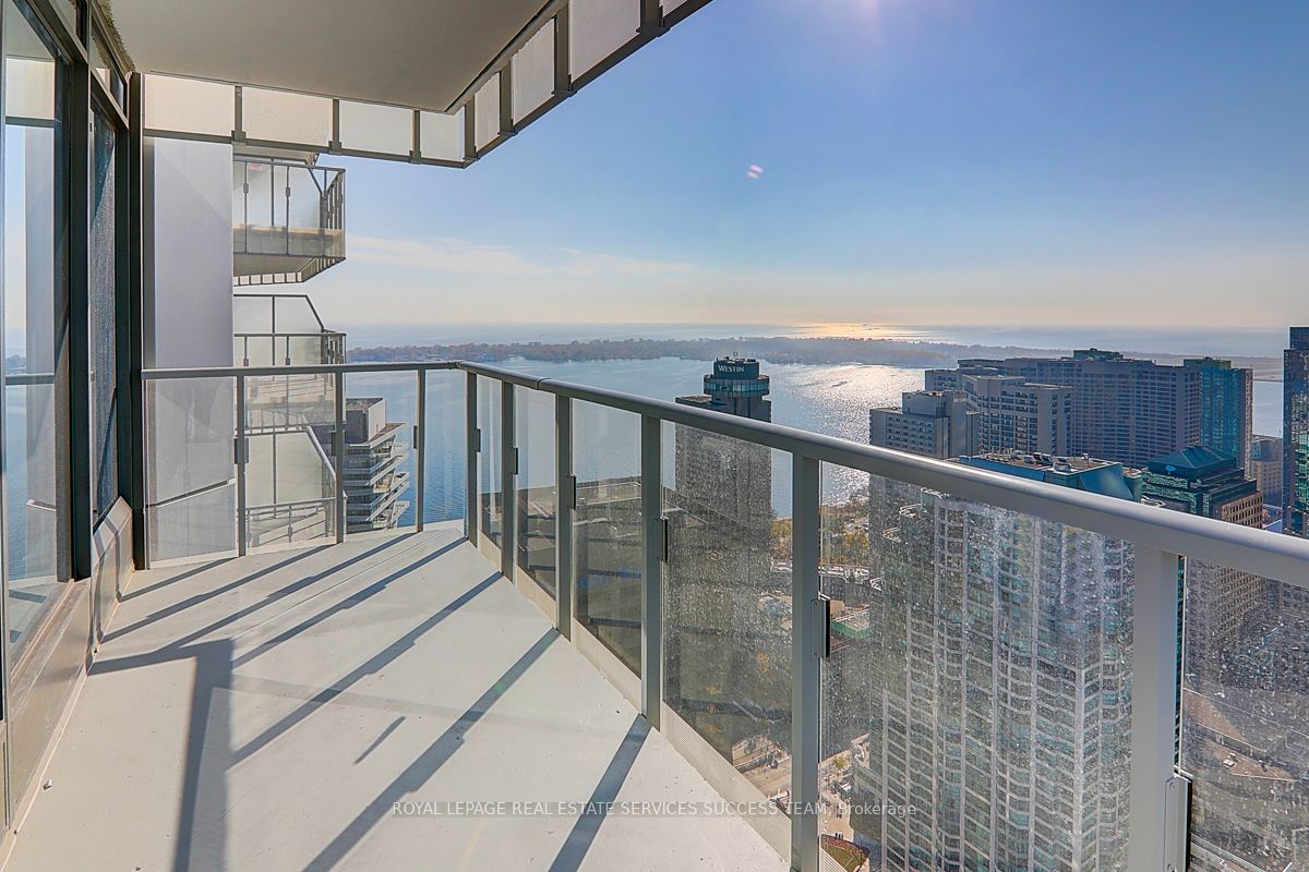 28 Freeland St, unit 4404 for sale