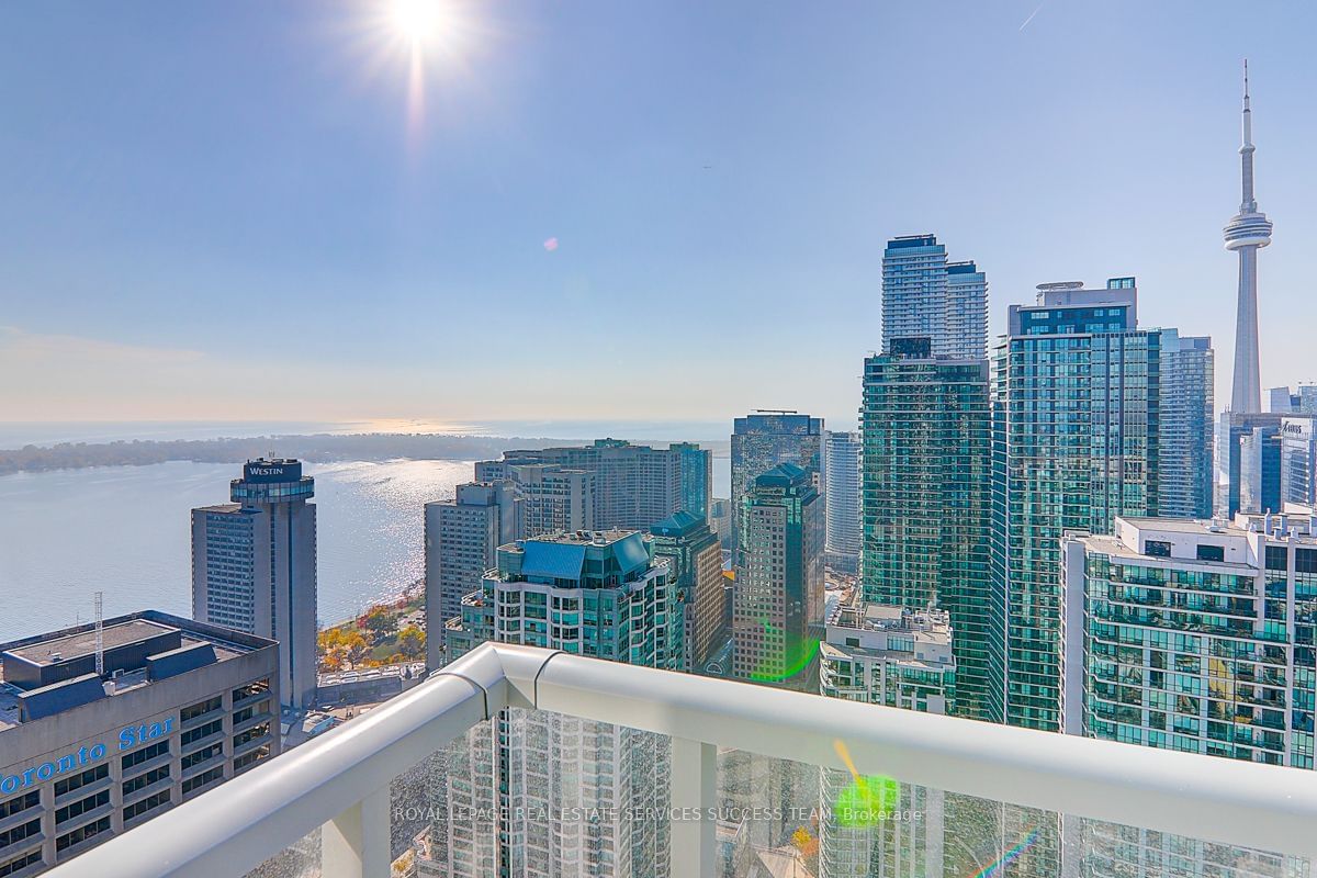 28 Freeland St, unit 4404 for sale