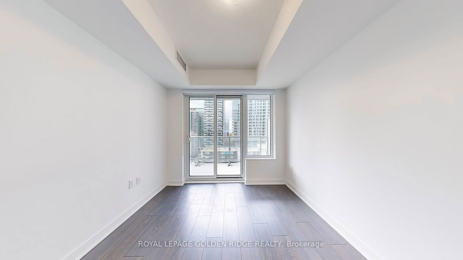 195 Redpath Ave, unit 1510 for sale