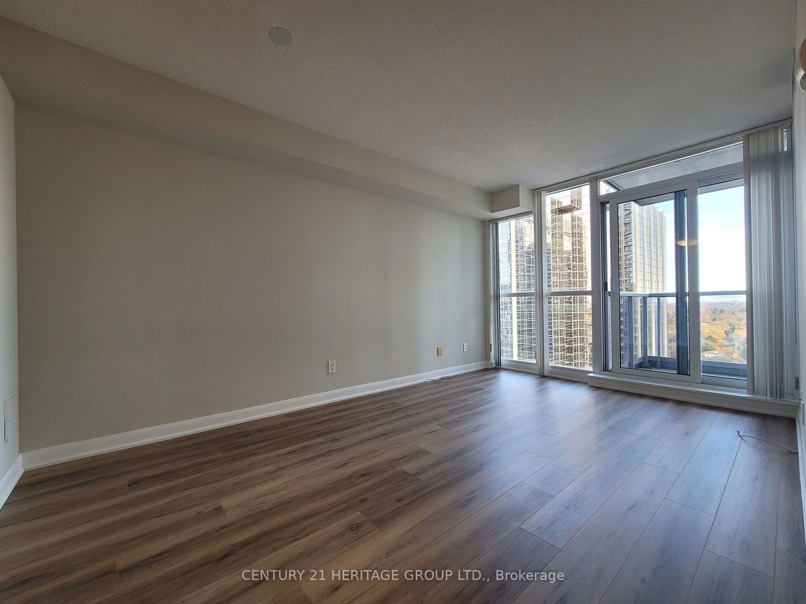 4968 Yonge St, unit 1907 for rent