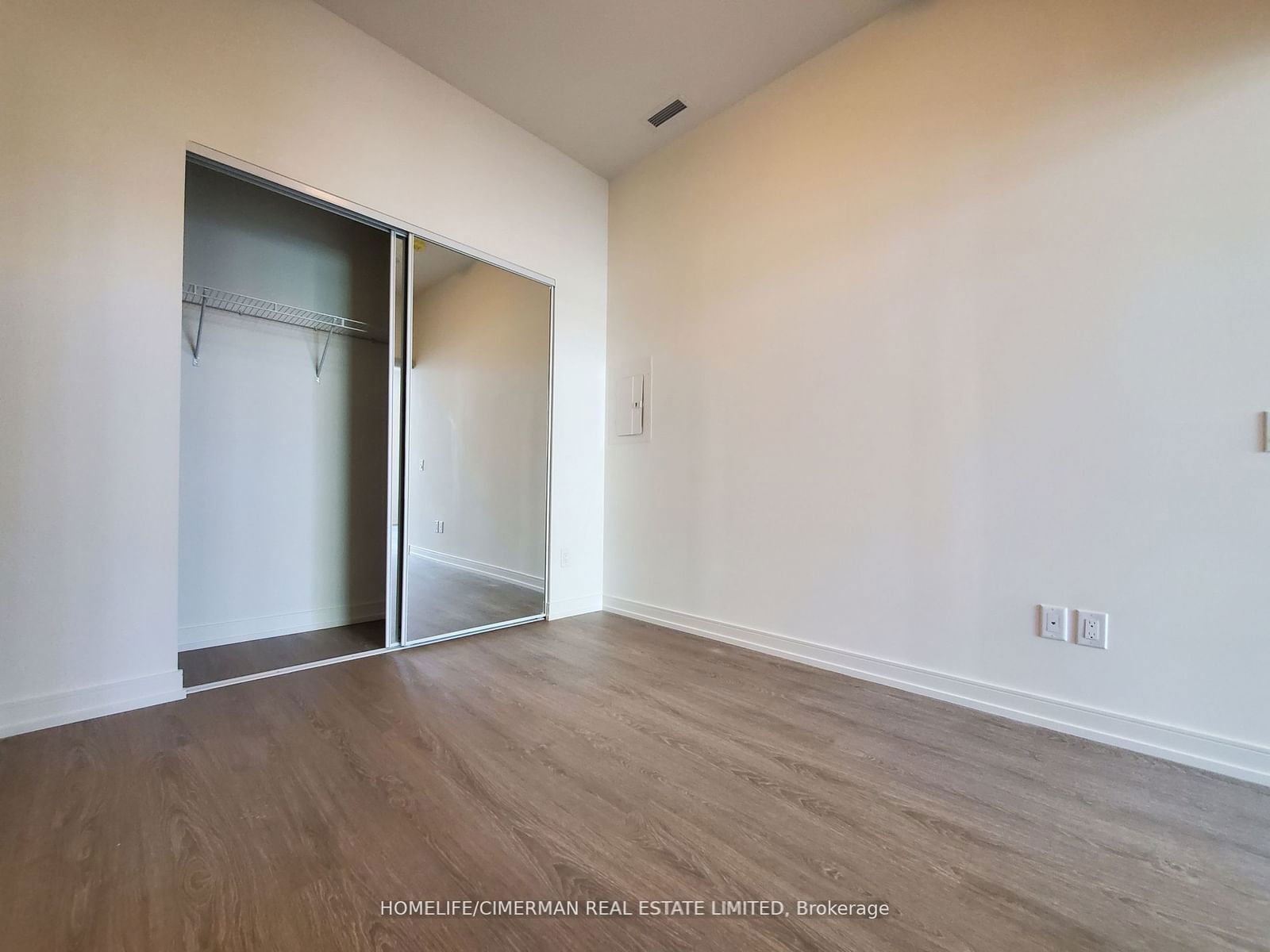 425 Front St E, unit 604 for rent