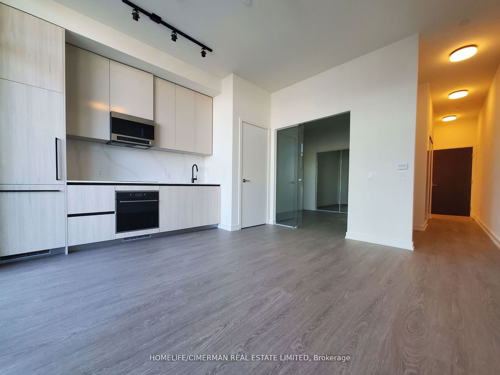 425 Front St E, unit 604 for rent