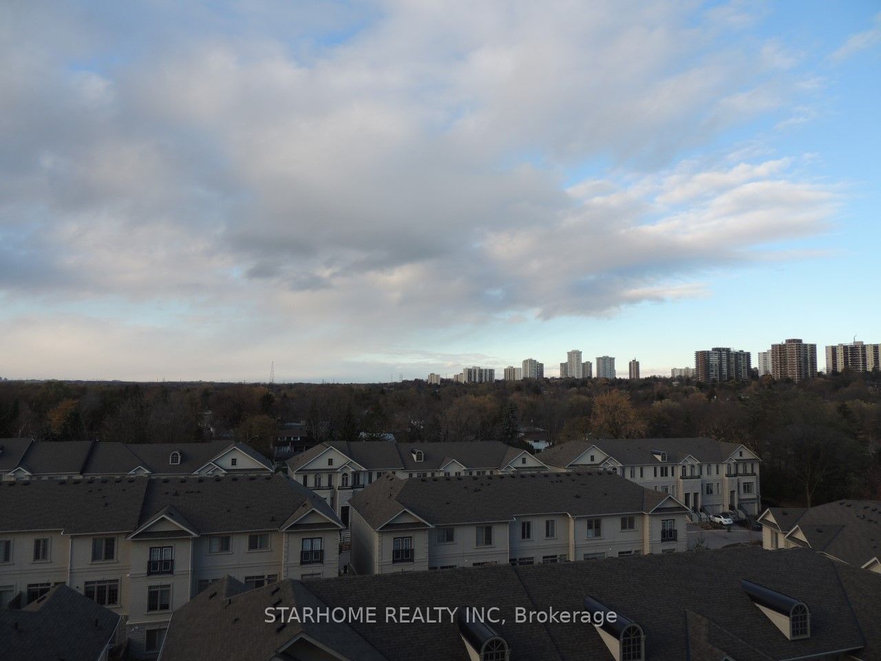 20 Bloorview Pl, unit 814 for rent