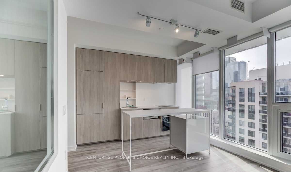 77 Shuter St, unit 2901 for rent