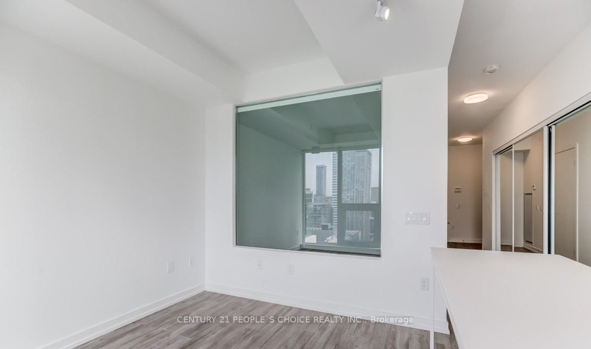 77 Shuter St, unit 2901 for rent