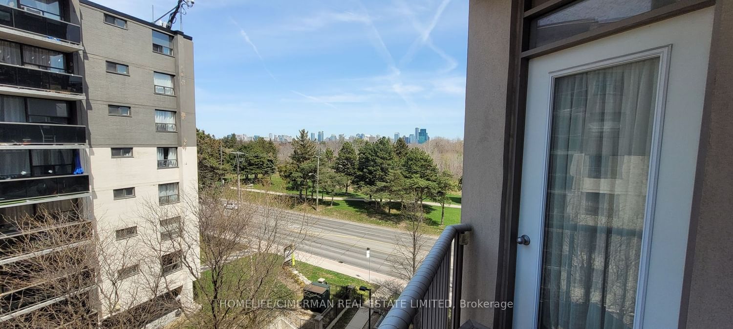 4200 Bathurst St, unit 508 for sale