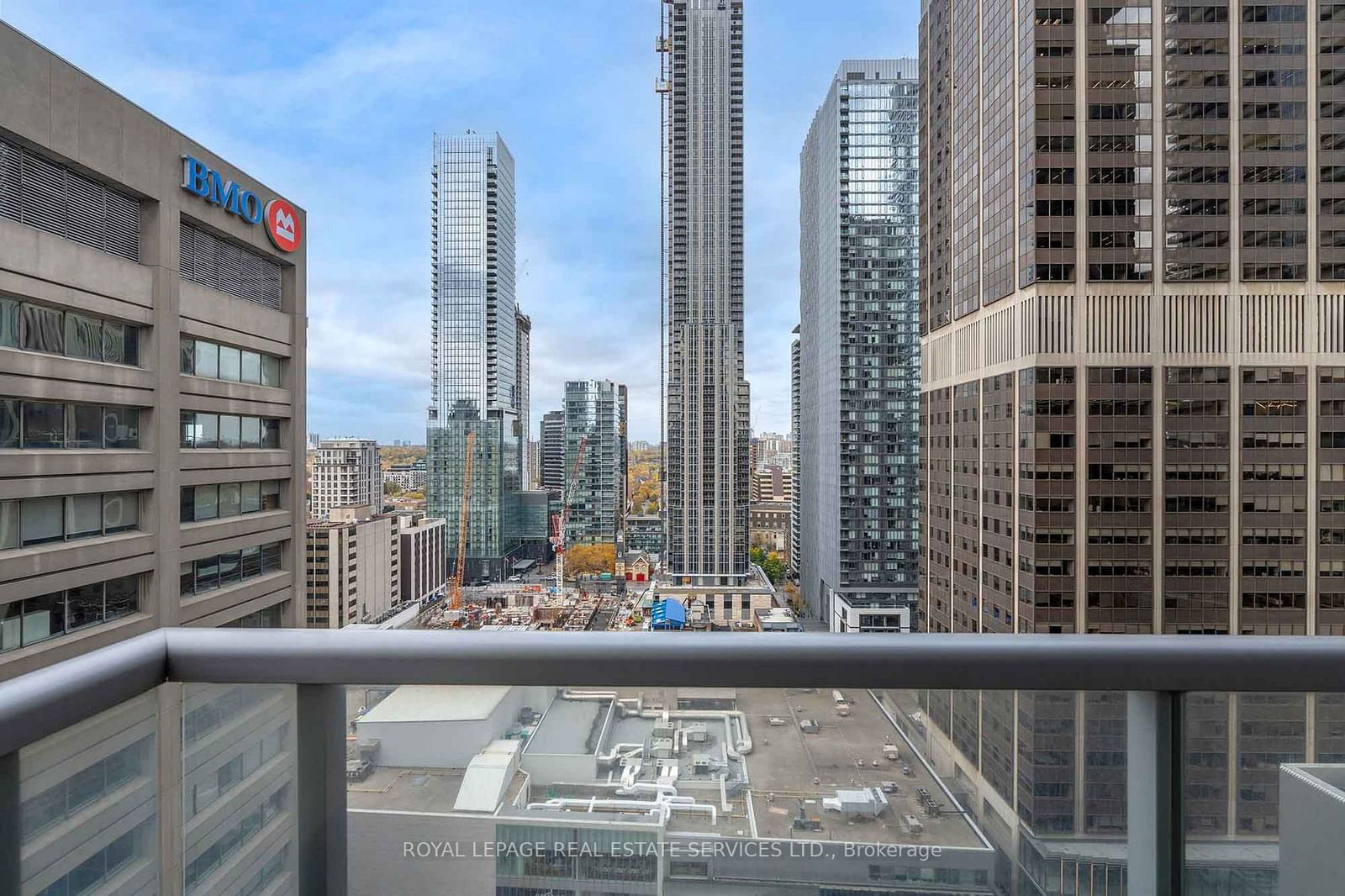 35 Balmuto St, unit 2101 for sale