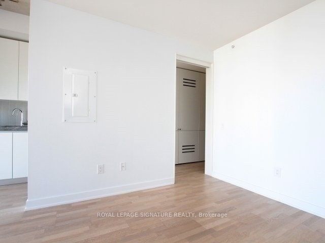 629 King St W, unit 1318 for rent