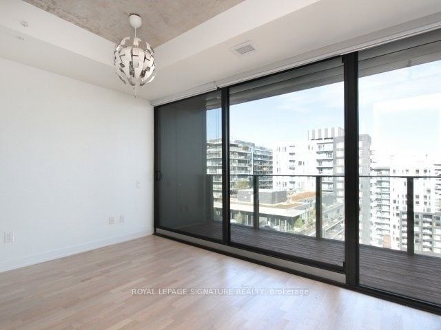 629 King St W, unit 1318 for rent