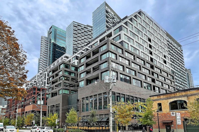 455 Wellington St W, unit 1007 for rent