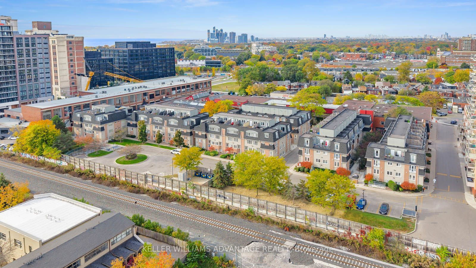 Merchant Lane Townhouses, West End, Toronto