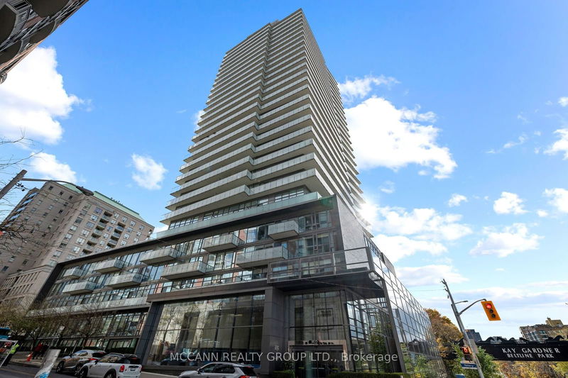 1815 Yonge St, unit 1801 for sale