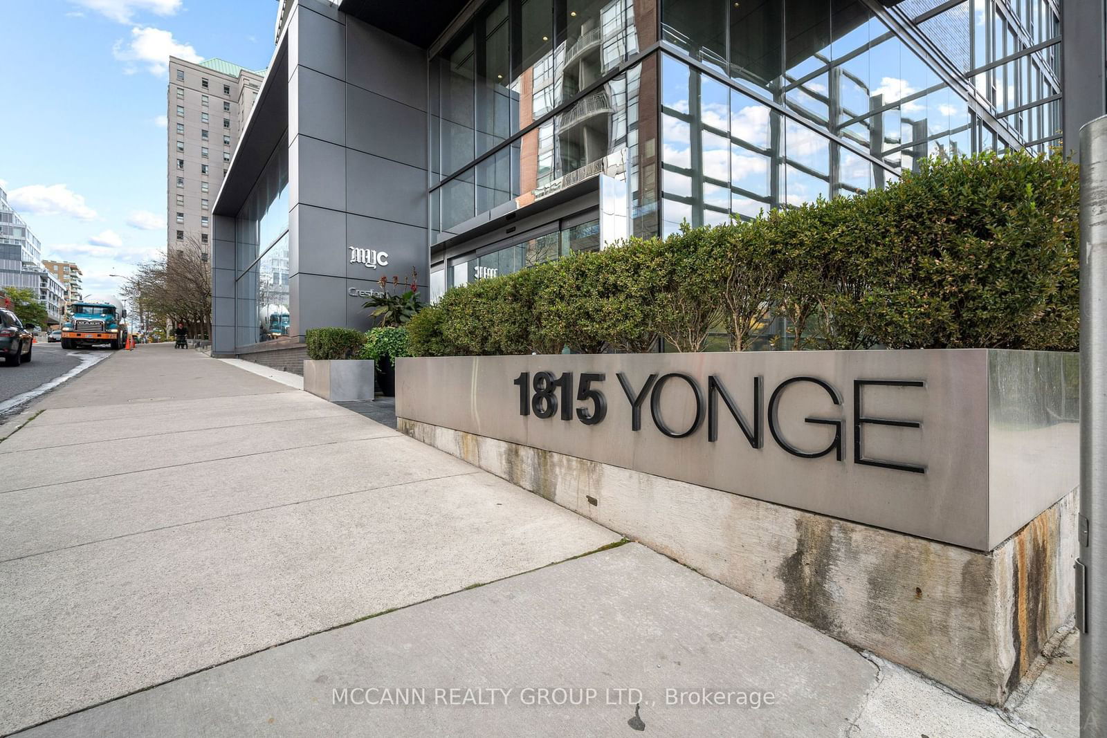 1815 Yonge St, unit 1801 for sale