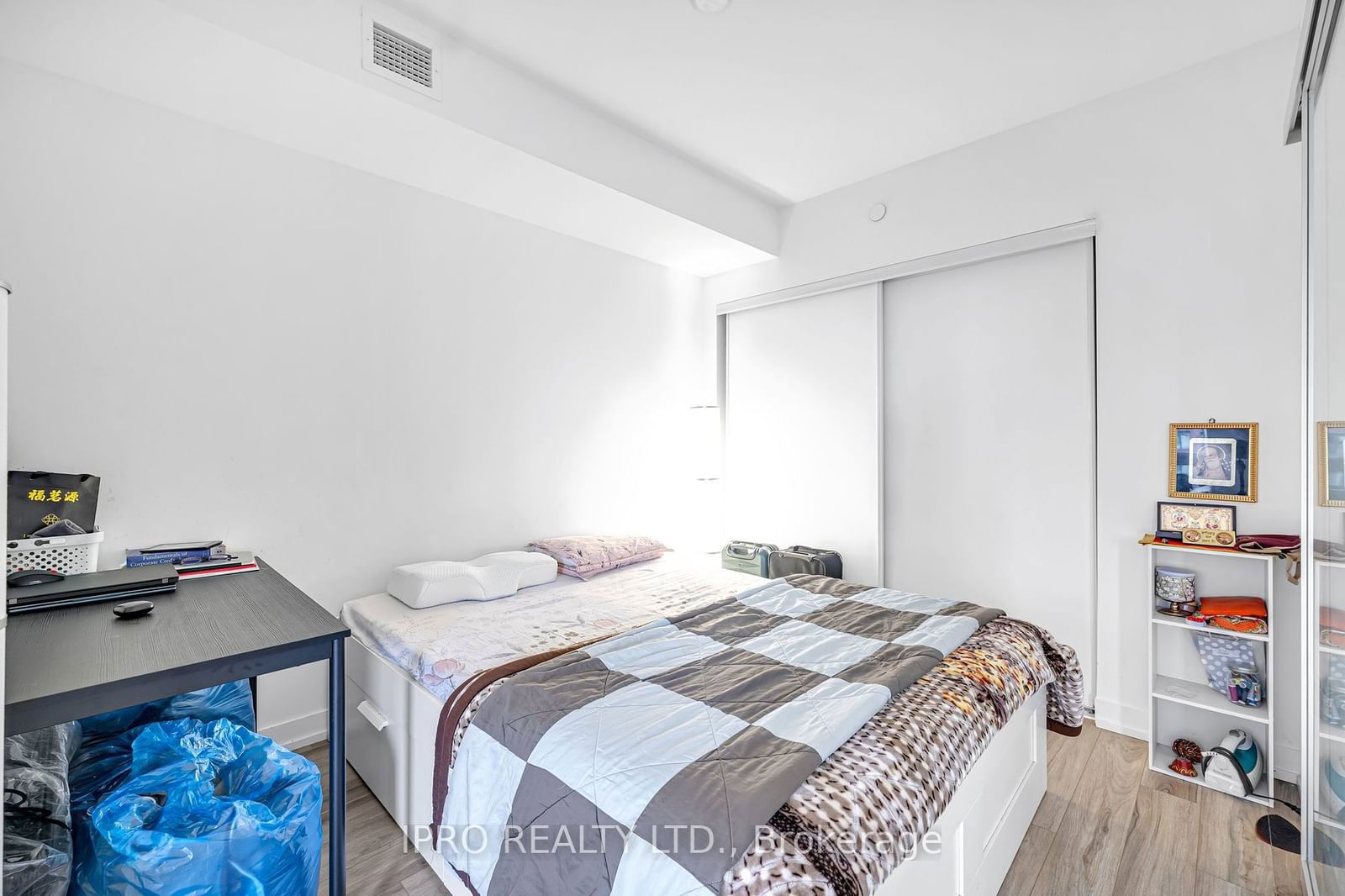 395 BLOOR St E, unit 3011 for sale