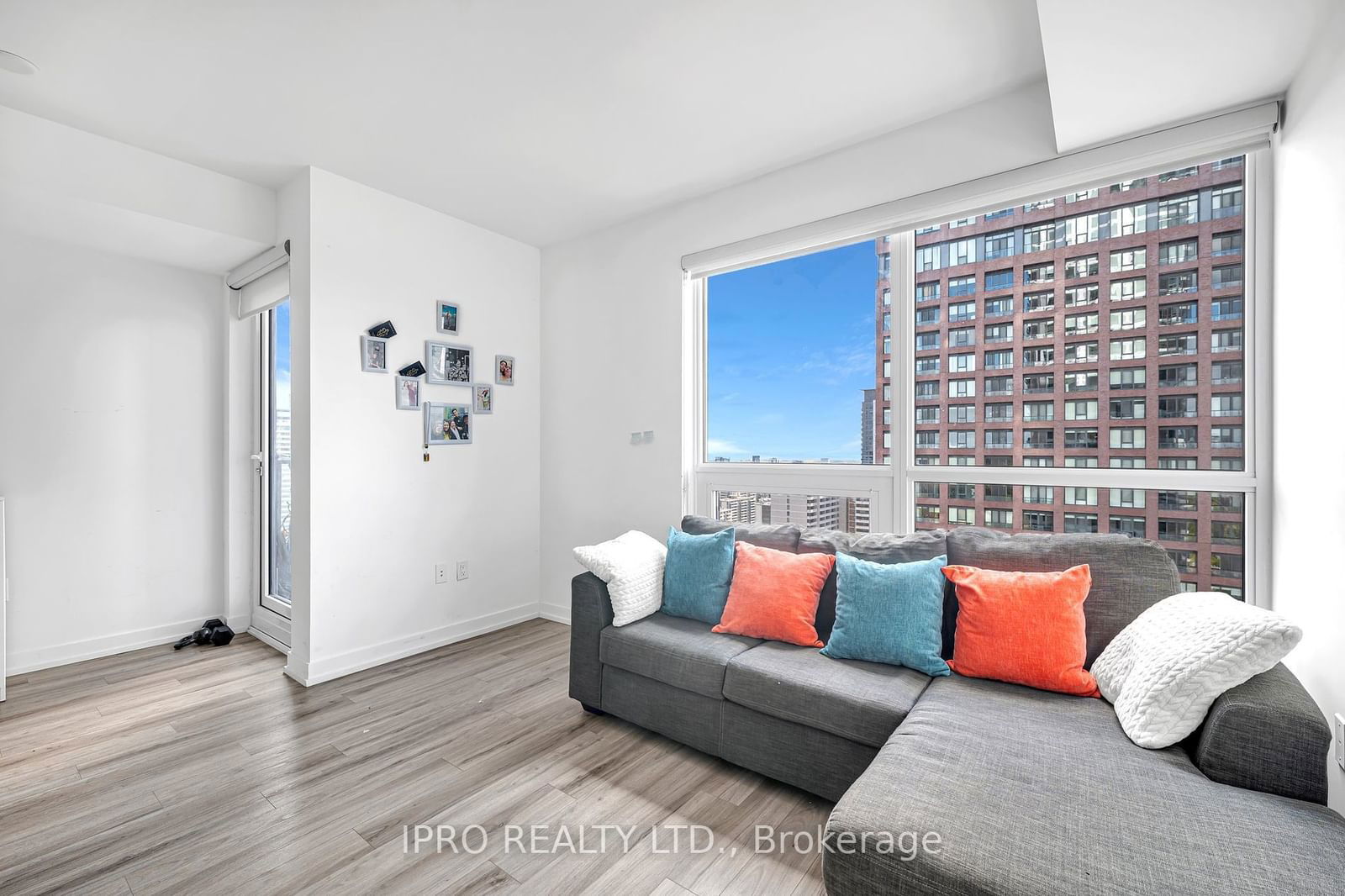 395 BLOOR St E, unit 3011 for sale