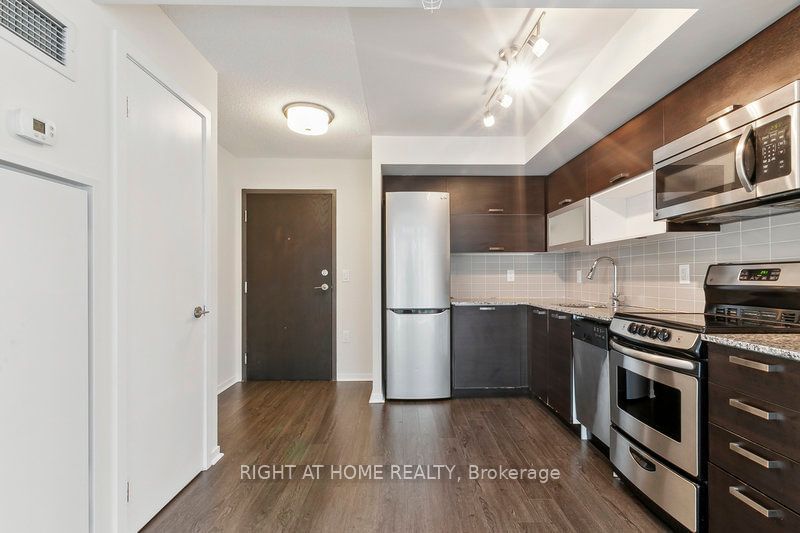 36 Lisgar St, unit 1010 for sale