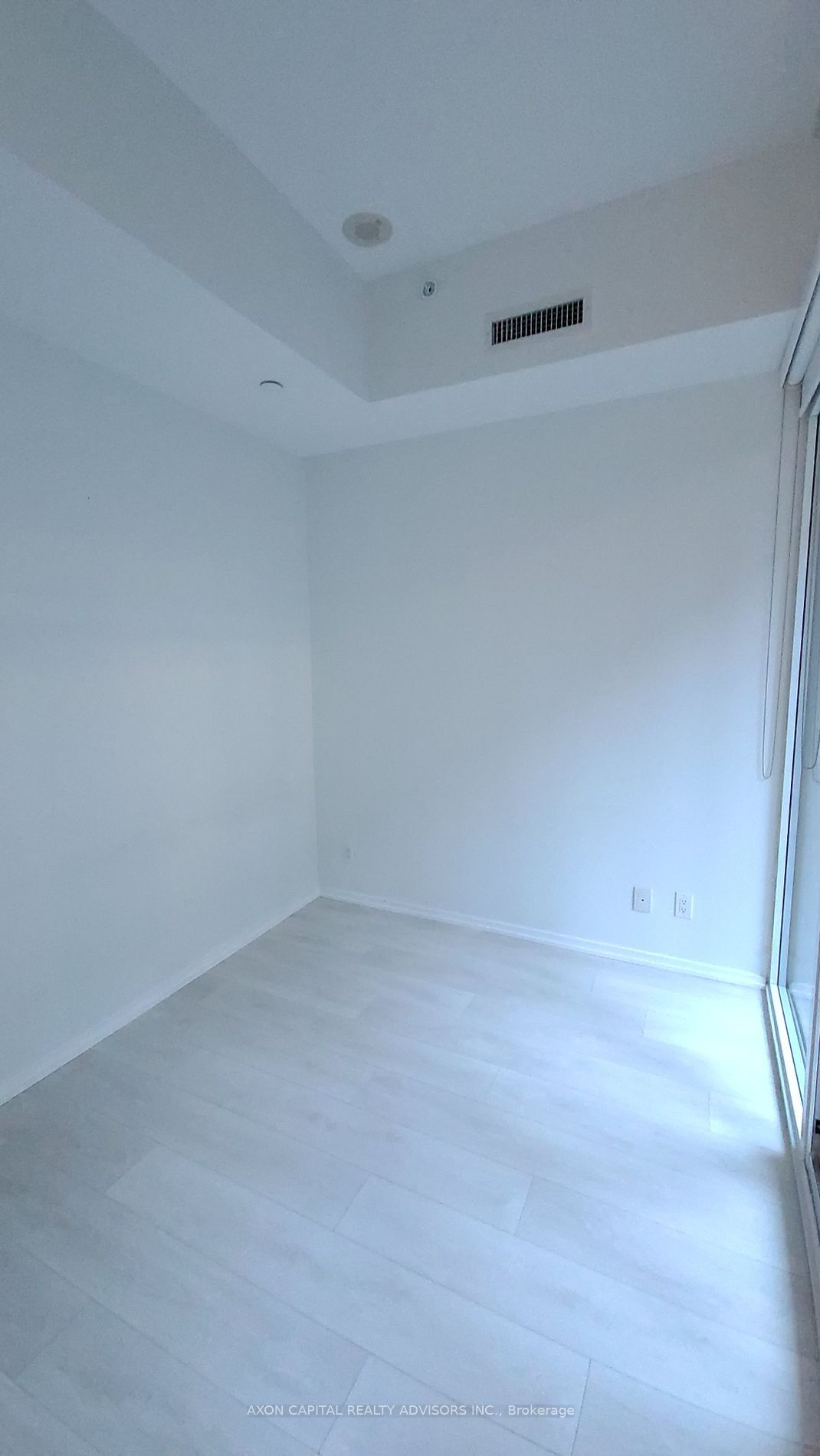 125 Peter St, unit 510 for rent