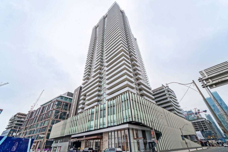 20 Richardson St, unit 810 for sale