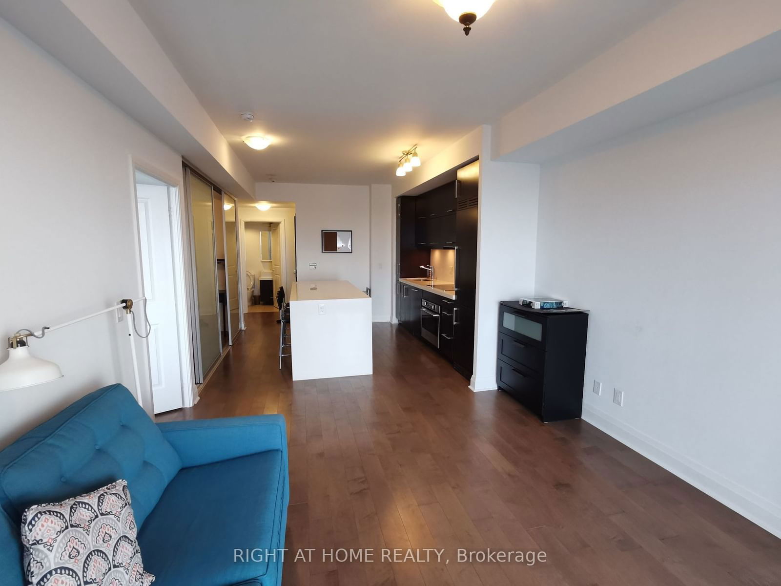 65 St. Mary St, unit 2105 for rent