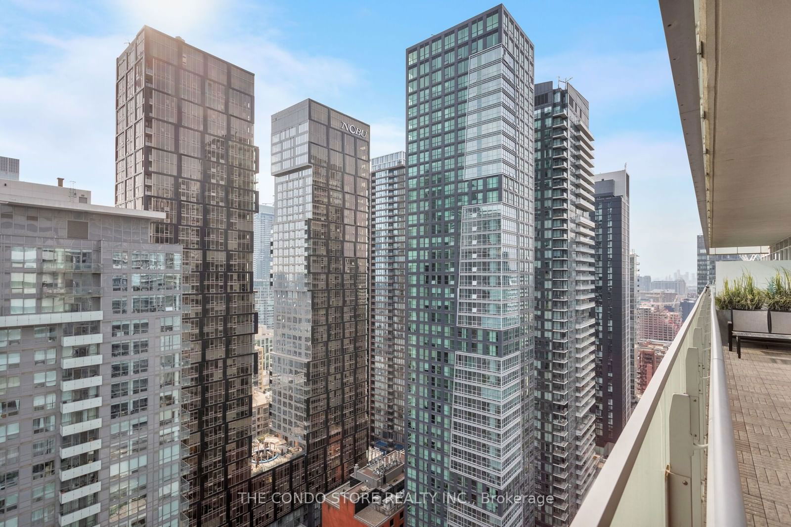 Festival Tower, Downtown, Toronto