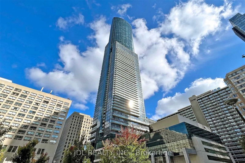 386 Yonge St, unit 3213 for rent