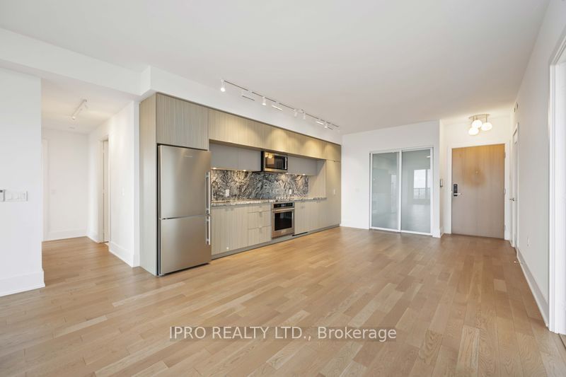 585 Bloor St E, unit 4218 for sale