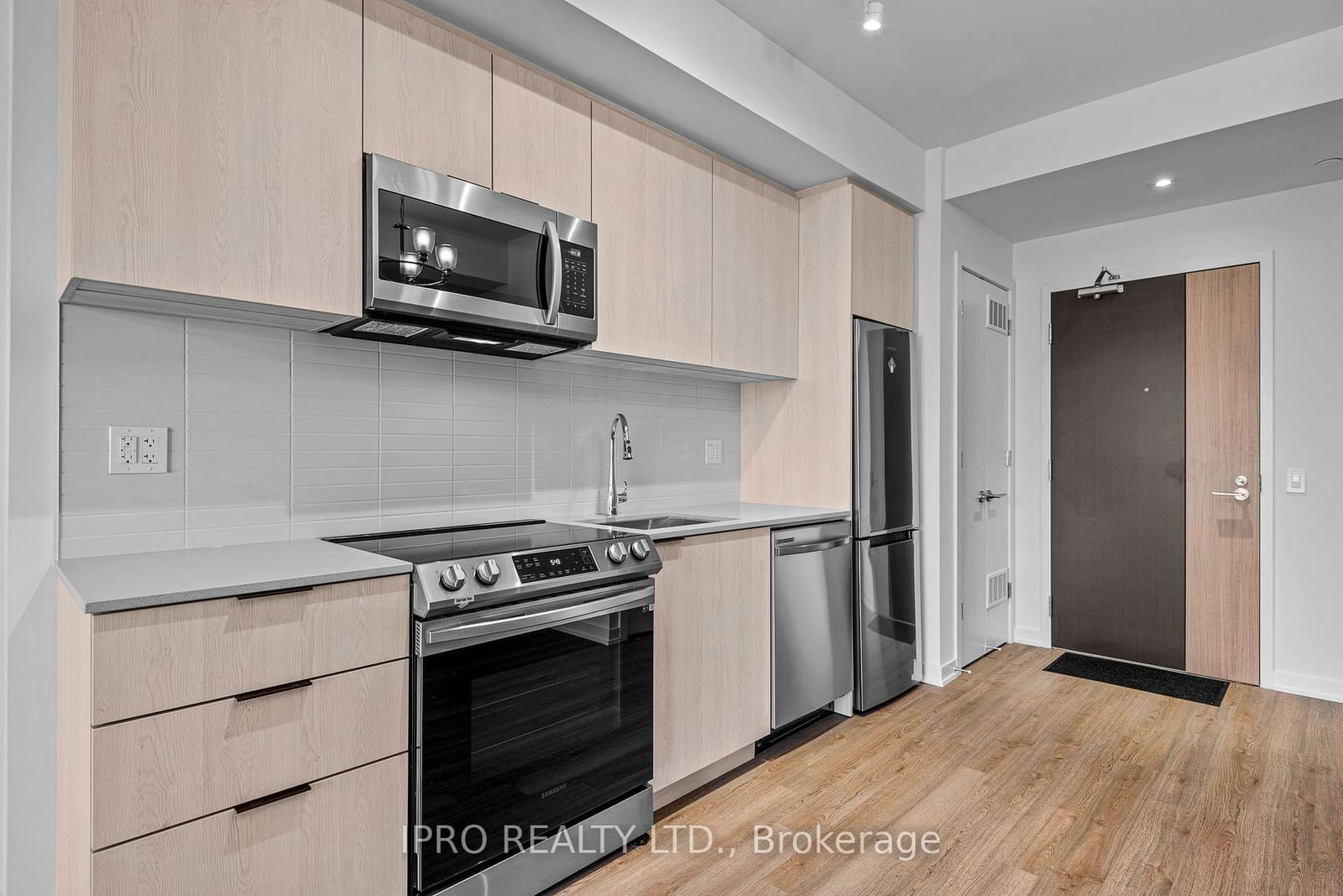 48 Power St, unit 1804 for sale