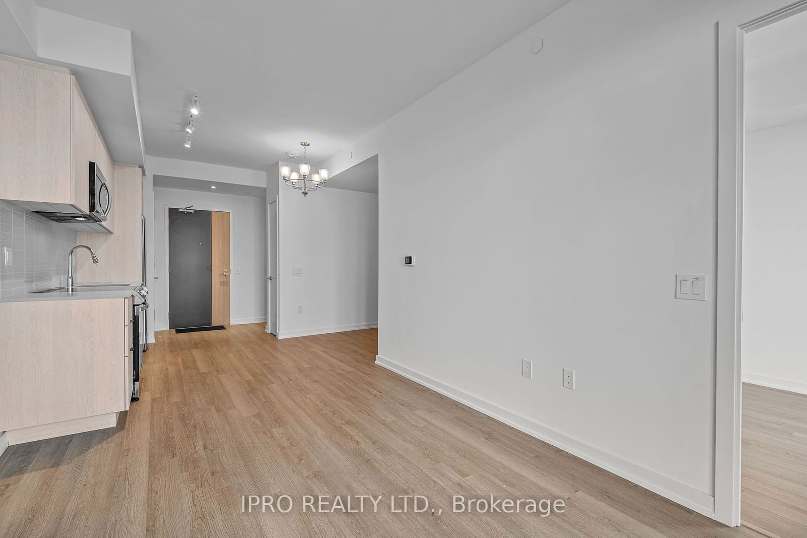 48 Power St, unit 1804 for sale