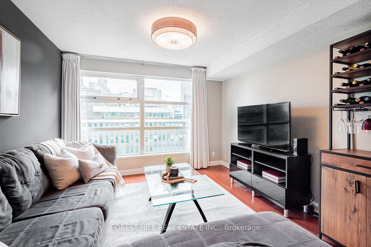 50 Lombard St, unit 1903 for sale