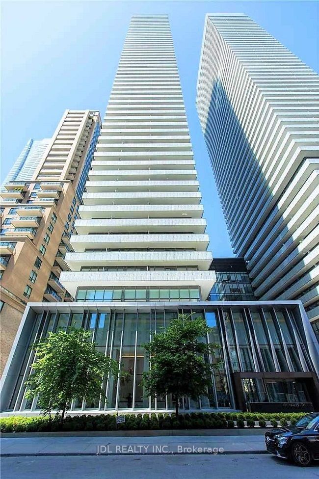 42 Charles St E, unit 4107 for sale