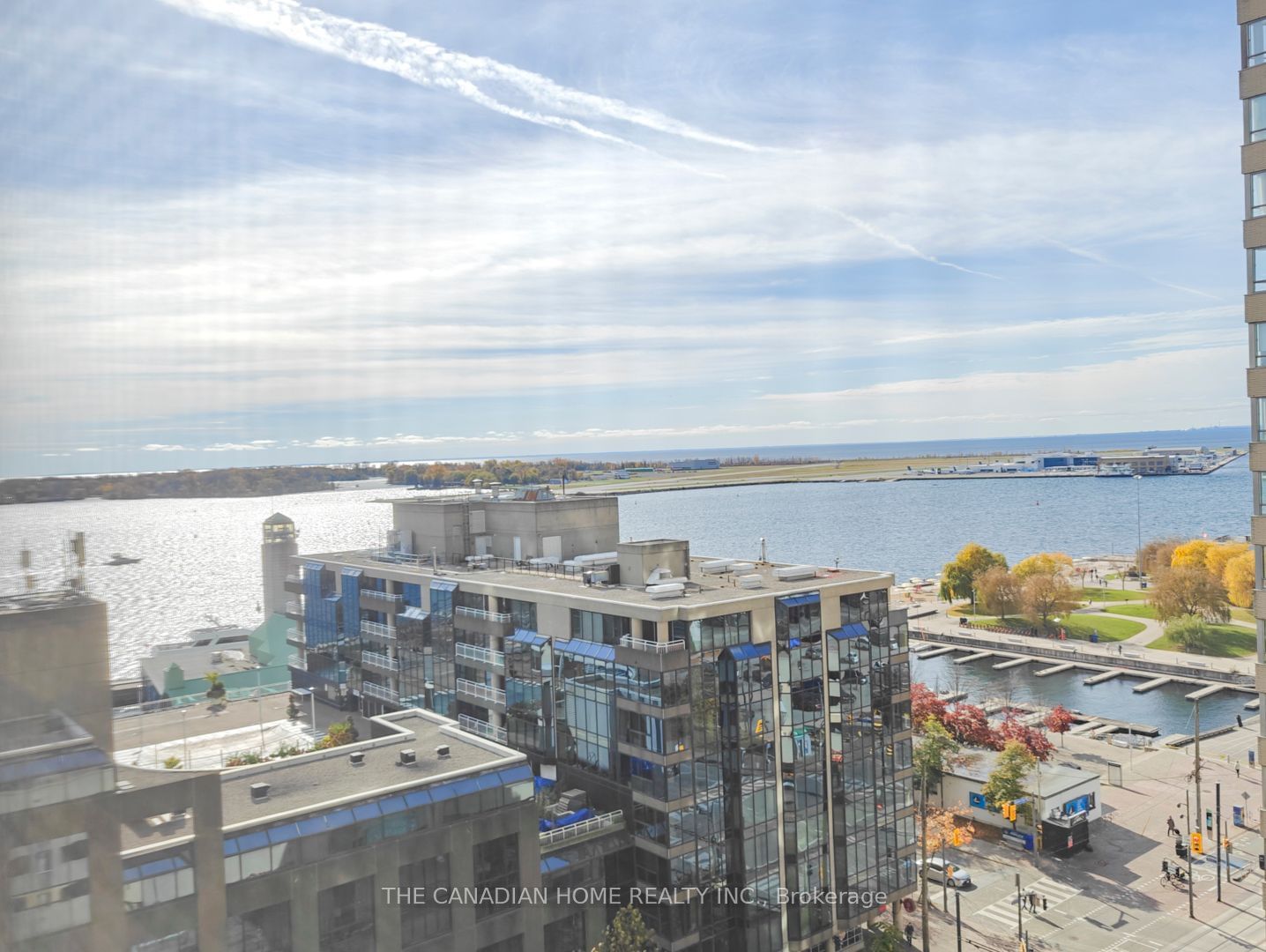 260 Queens Quay W, unit 1304 for sale