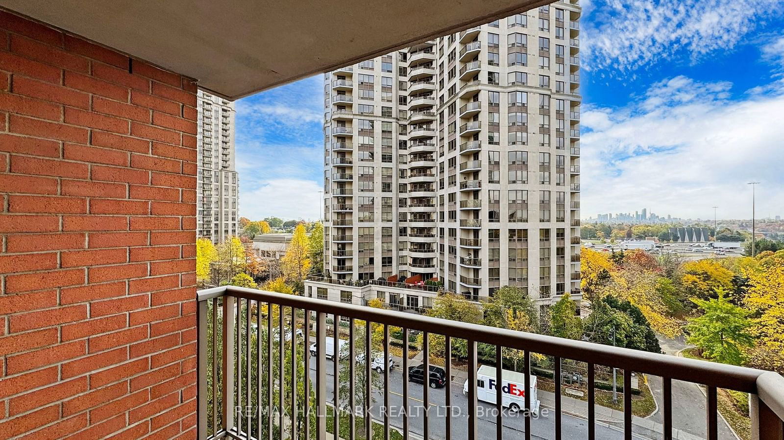 51 HARRISON GARDEN Blvd, unit 707 for sale