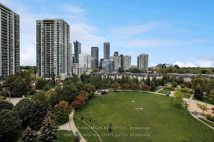 The Mansions of Avondale, North York, Toronto