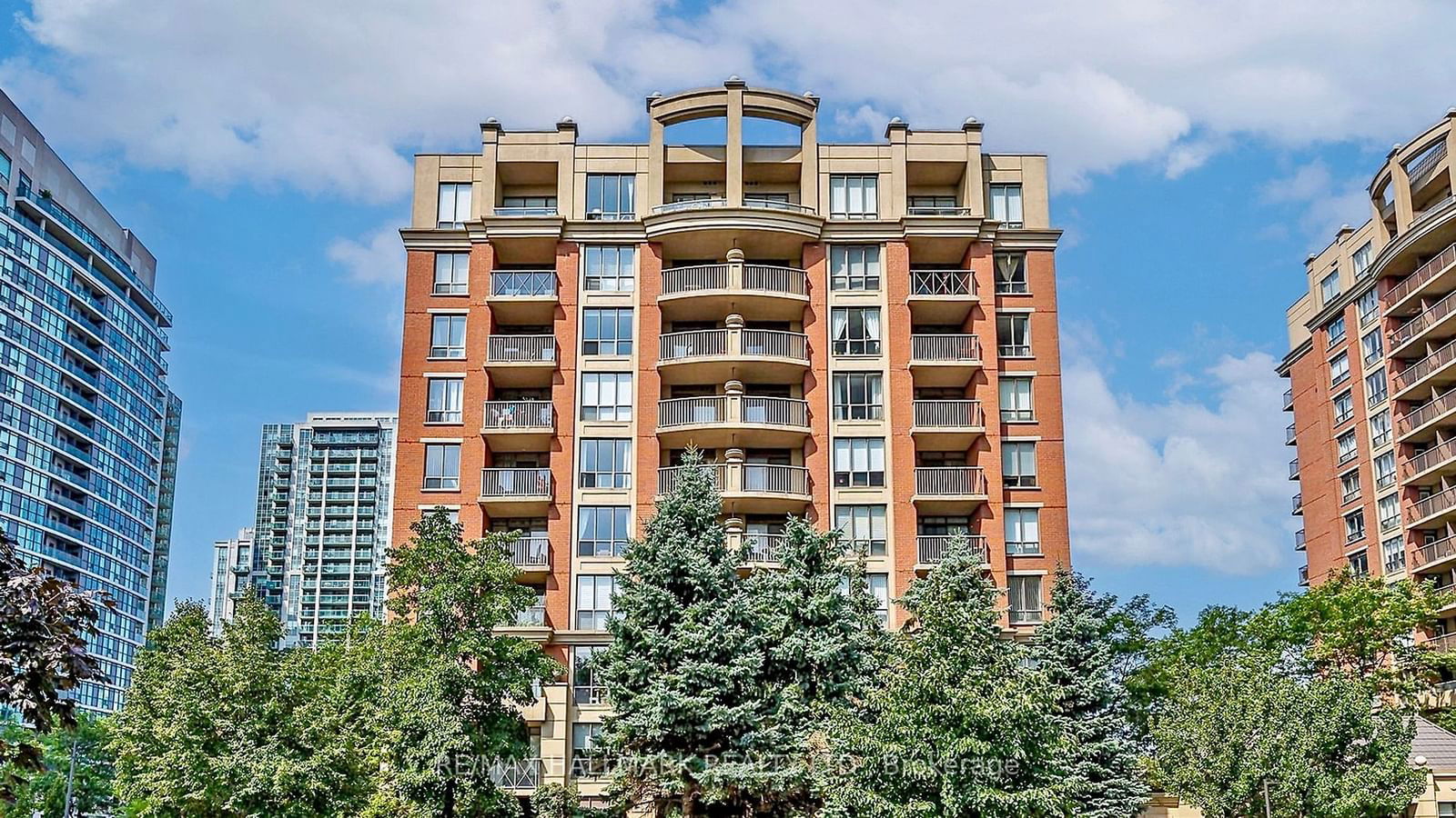 51 HARRISON GARDEN Blvd, unit 707 for sale