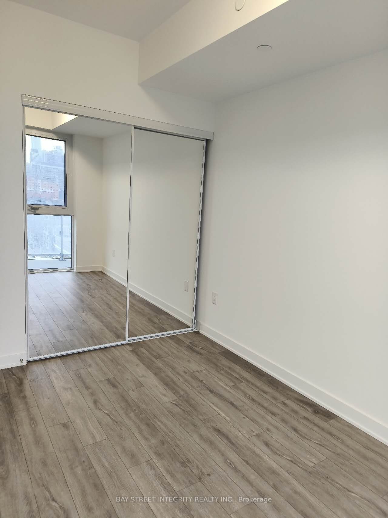 100 Dalhousie St, unit 1002 for rent