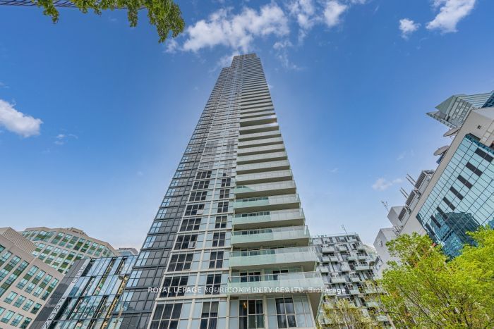 300 Front St, unit 2011 for rent