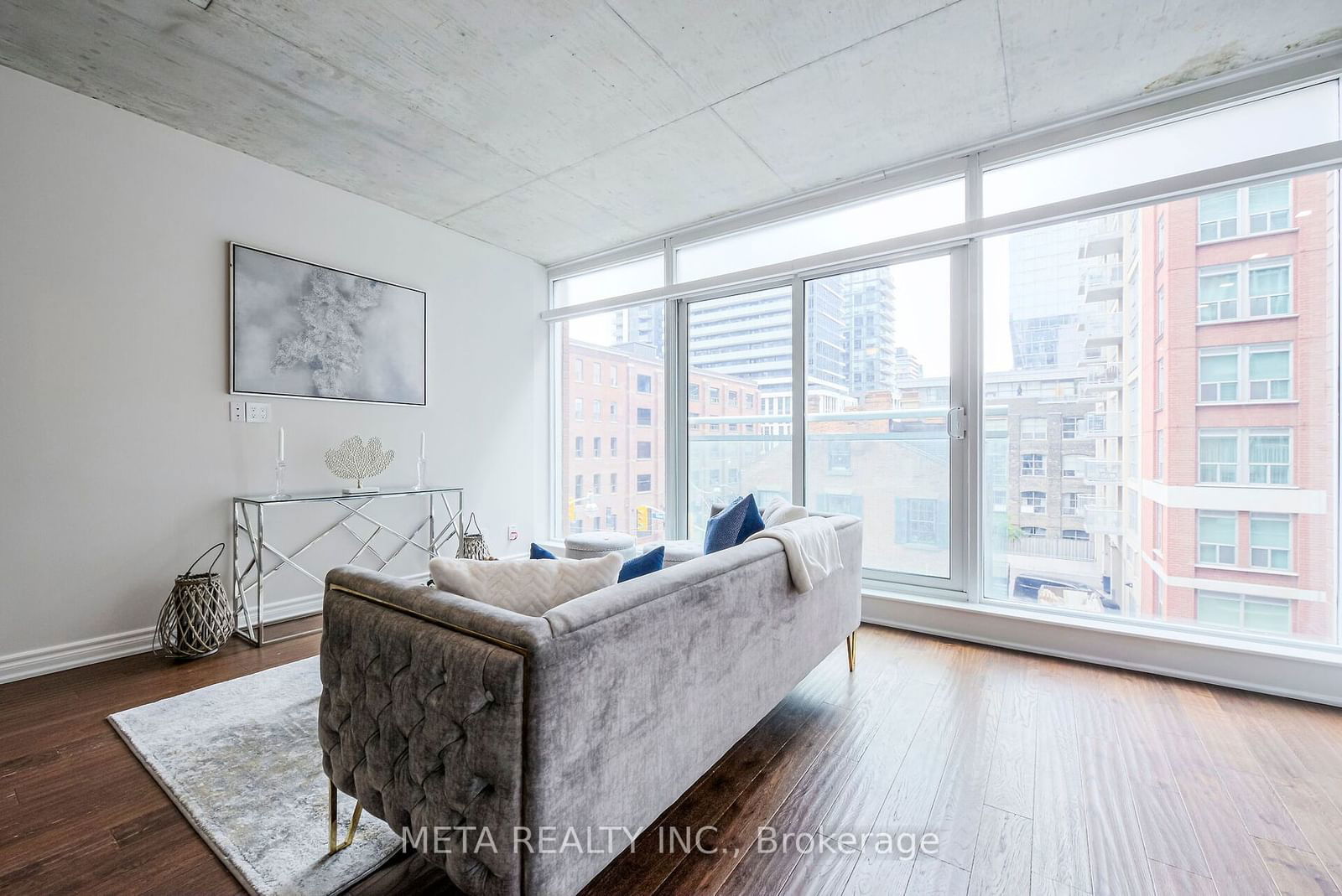 333 Adelaide St E, unit 410 for sale