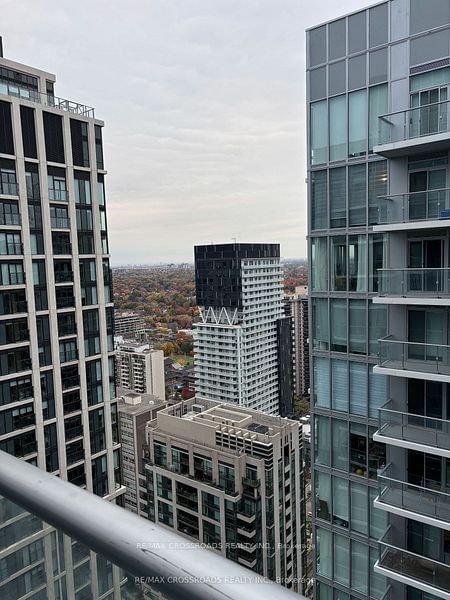 195 Redpath Ave, unit 3615 for sale