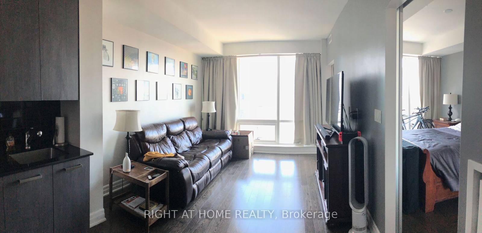 8 The Esplanade, unit 2606 for rent