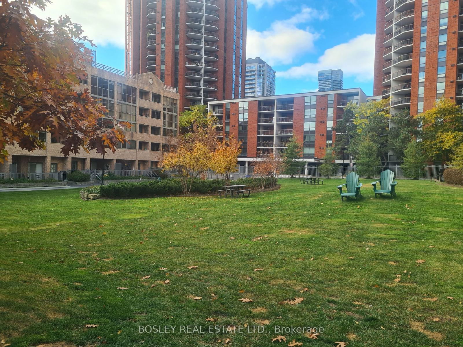 15 Maitland Pl, unit 1402 for rent