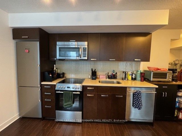 295 Adelaide St W, unit 1510 for rent