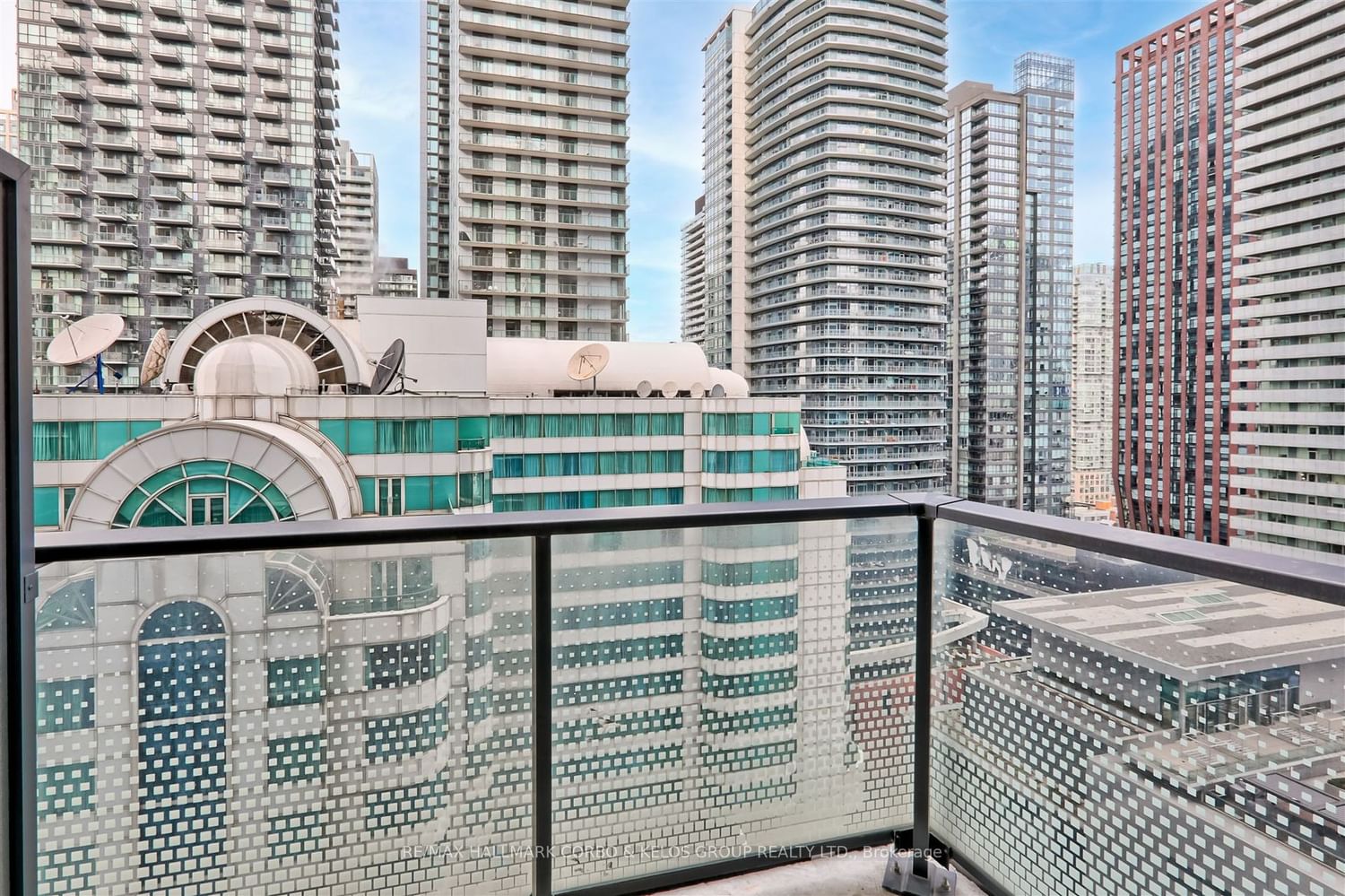 125 Blue Jays Way, unit 2507 for sale