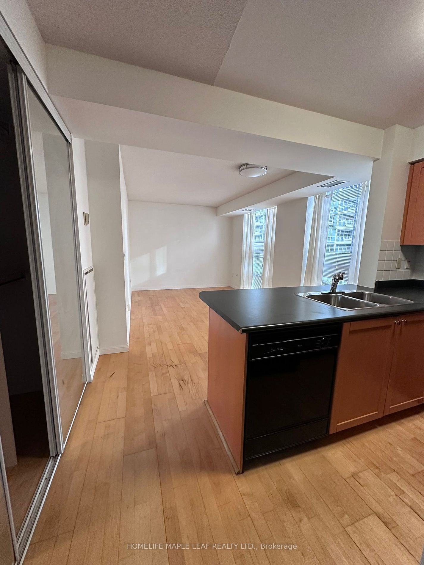 311 Richmond St E, unit 1007 for rent