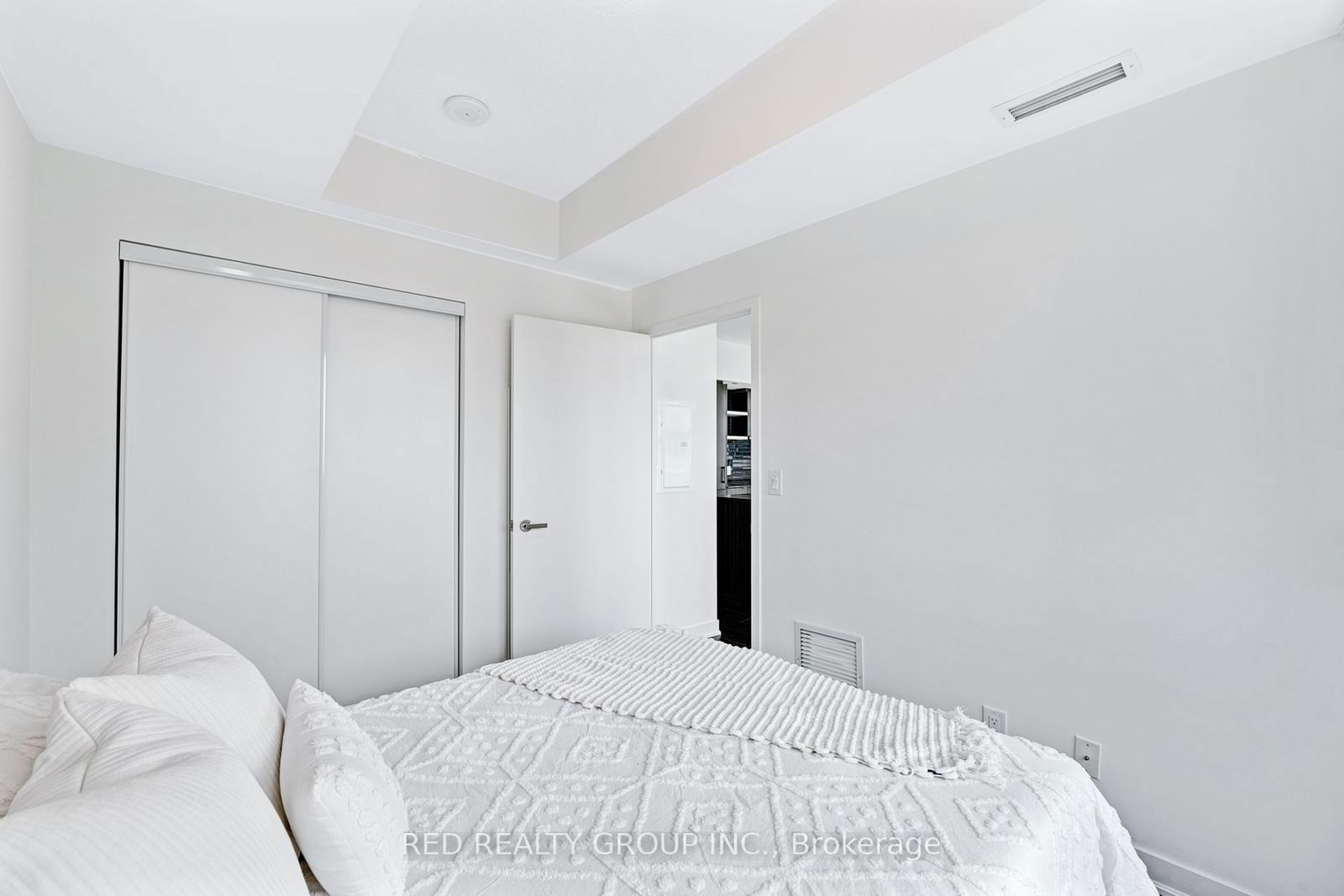 88 Harbour St, unit 4702 for sale