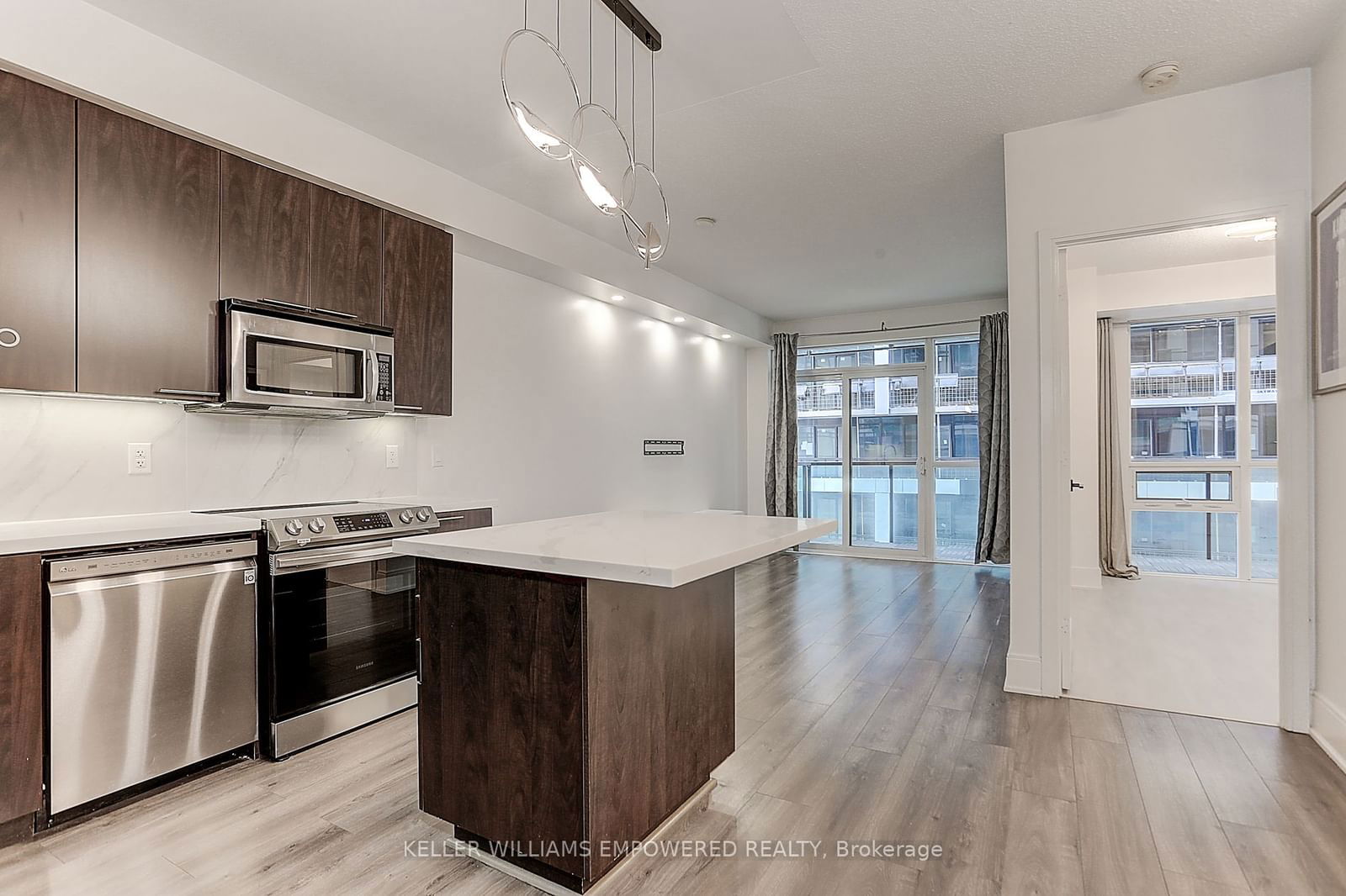 25 Broadway Ave, unit 1105 for sale