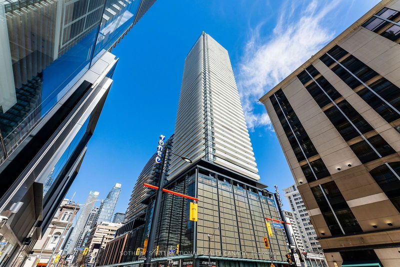 501 Yonge St, unit 3807 for rent