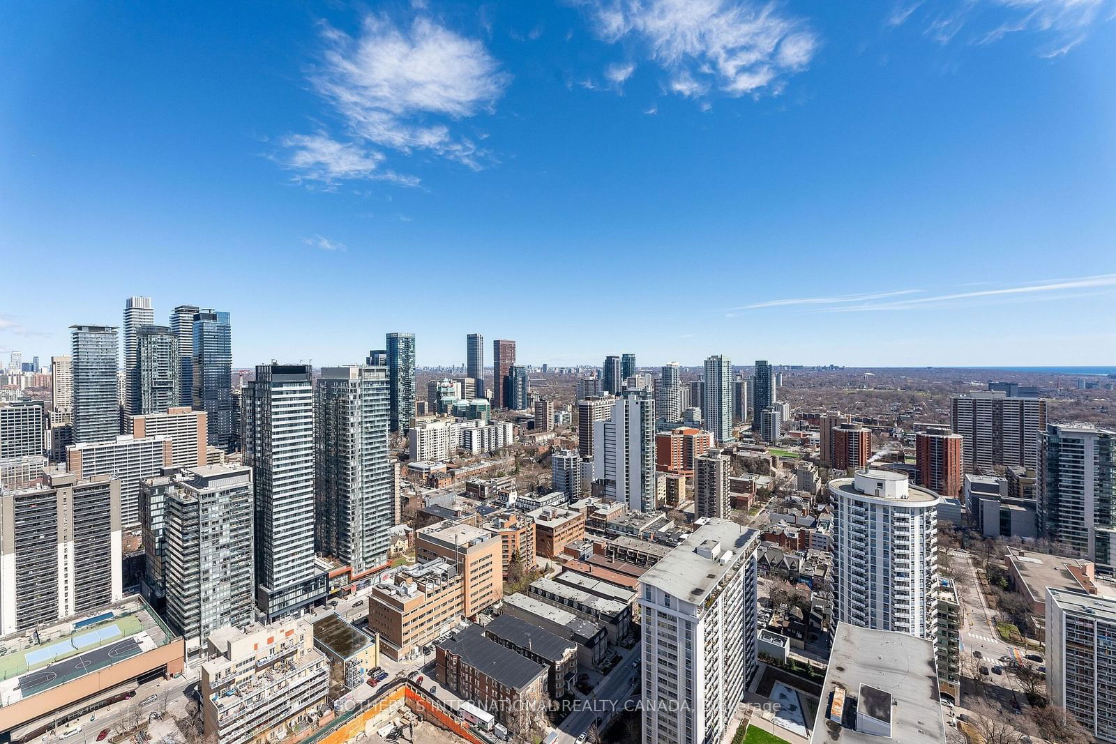 501 Yonge St, unit 3807 for rent