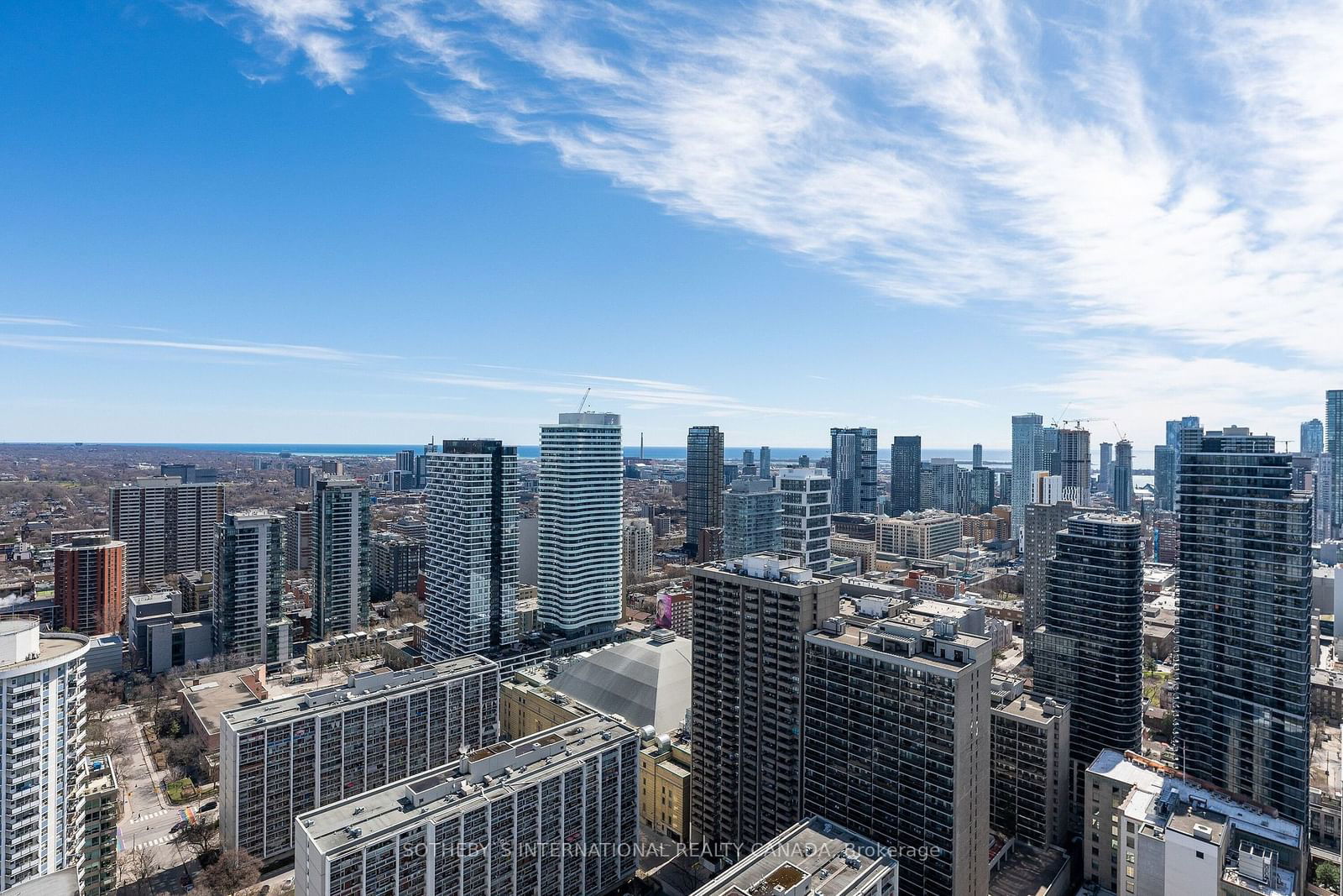 501 Yonge St, unit 3807 for rent