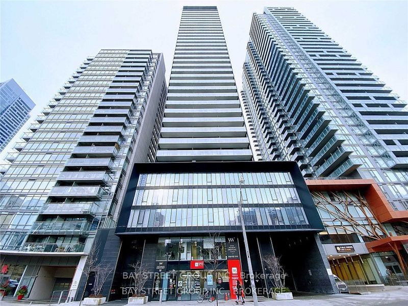 28 Wellesley St E, unit 1907 for rent