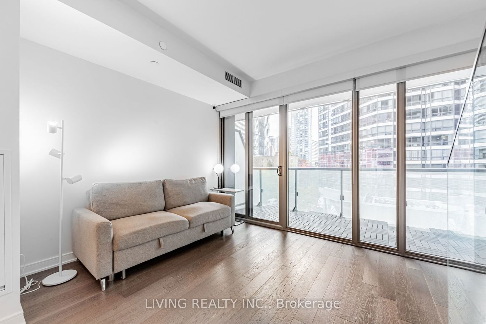 57 St. Joseph St, unit 523 for sale